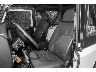 Land-Rover Defender CABRIOLET