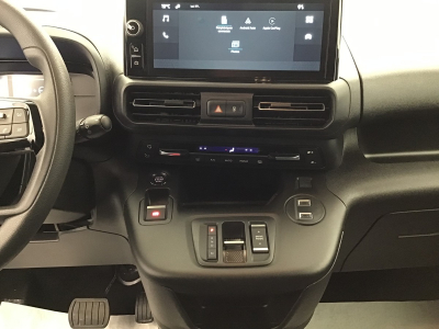 Citroën Berlingo L2H1 130 Kamera/3 Sitzer/Navi
