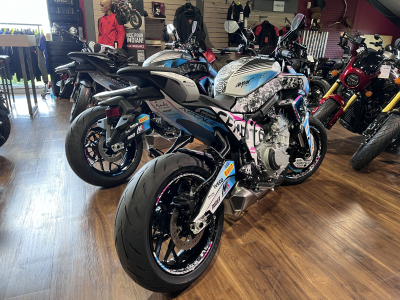 CF Moto 675 NK Réplica