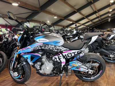 CF Moto 675 NK Réplica