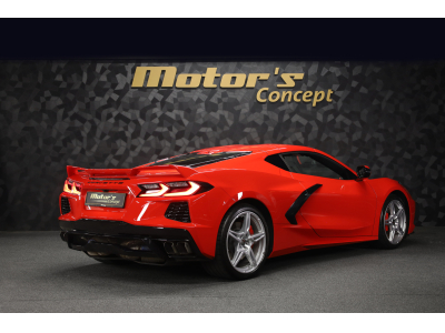 Chevrolet Corvette C8 STINGRAY TARGA 6.2 V8 2LT - PACK PERF Z51 - AKRAPOVIC