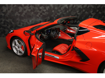 Chevrolet Corvette C8 STINGRAY TARGA 6.2 V8 2LT - PACK PERF Z51 - AKRAPOVIC