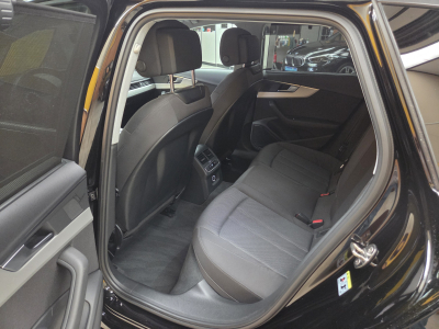 Audi A4 TDI AVANT S-TRONIC 163CV