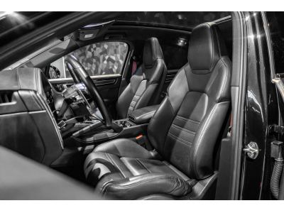 Porsche Cayenne COUPÉ E-Hybrid