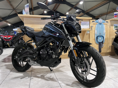 Voge R125 