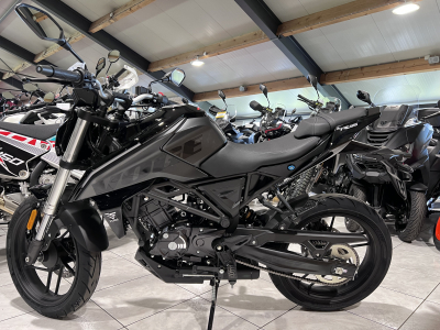 Voge R125 