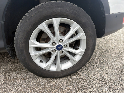 Ford Kuga 1.5 TDCI M6 CONNECT 120CV