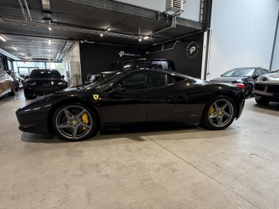 Ferrari 458 Ferrari 458 Italia 4.5 V8 570ch/Leder/20/Xénon/