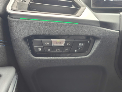 BMW 318 318iA PACK M CARPLAY GPS CAMERA SIEGES CHAUFFANTS