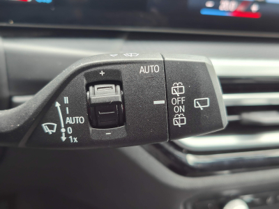 BMW 318 318iA PACK M CARPLAY GPS CAMERA SIEGES CHAUFFANTS