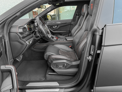 Lamborghini Urus 4.0 V8 Auto./PANO/22/360°/HUD/CARBON/VOLL