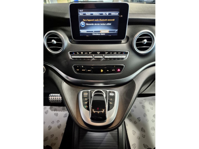 Mercedes-Benz V 250 D AMG LINE 7 SITZE CUIR NAVI 1 HAND
