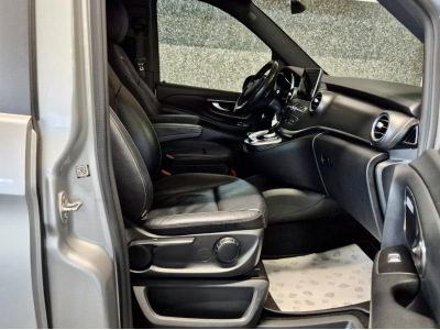 Mercedes-Benz V 250 D AMG LINE 7 SITZE CUIR NAVI 1 HAND