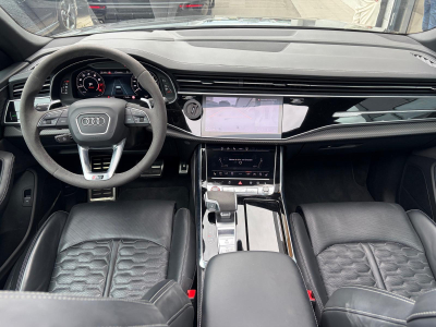 Audi RSQ8 4.0 TFSI/PANO/23//HUD/Matrix/DYNAMIC/NIGHT V/*VOLL**