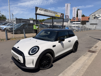 MINI Cooper 1.5 Steptronic 136