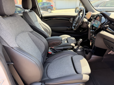 MINI Cooper 1.5 Steptronic 136
