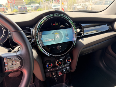 MINI Cooper 1.5 Steptronic 136