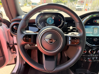 MINI Cooper 1.5 Steptronic 136