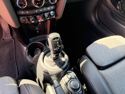 MINI Cooper 1.5 Steptronic 136