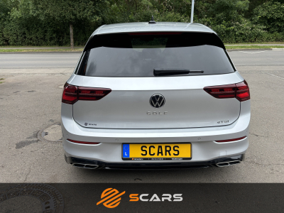 Volkswagen Golf 1.5 eTsi DSG 150cv R-Line