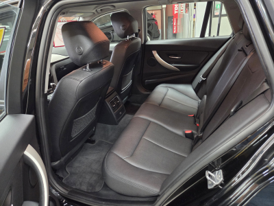 BMW 318 dA 136CV