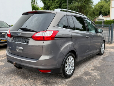 Ford Grand C-Max 2,0TDCi 120kW Titanium/7XSitze