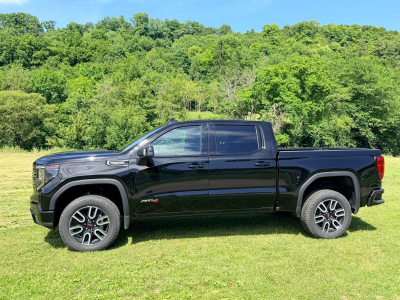 GMC Sierra GMC SIERRA 6.2 V8 AT4 MY 2026