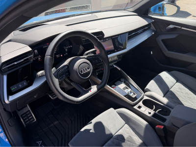 Audi S3 2.0 TFSI QUATTRO SPORTBACK HEAD UP BANG OLUFSEN CUIR NAVI 1 HAND