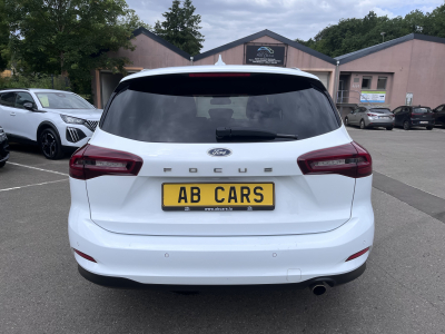 Ford Focus Focus Turnier 1.5 EcoBlue Aut.*LED 2xPDC*DAB*Winterpack