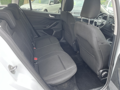 Ford Focus Focus Turnier 1.5 EcoBlue Aut.*LED 2xPDC*DAB*Winterpack