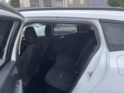 Ford Focus Focus Turnier ACTIVE 1.5 EcoBlue Aut.*LED 2xPDC*DAB*Winterpack