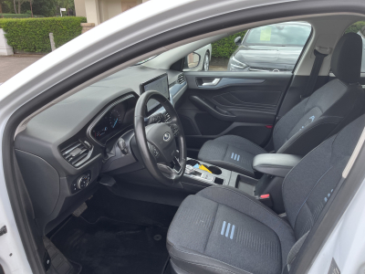 Ford Focus Focus Turnier ACTIVE 1.5 EcoBlue Aut.*LED 2xPDC*DAB*Winterpack