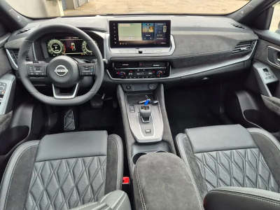 Nissan Qashqai 1.3 DIG-T MHEV 158 X-tronic Tekna Premium