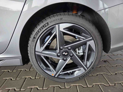 Hyundai i30 1.5 T-GDI mHEV DCT 140 N-Line