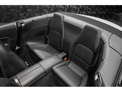 Mercedes-Benz SL 63 AMG 4 MATIC + / MANUFAKTUR Opalite White Magno