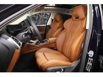 BMW X6 M60 i X-DRIVE