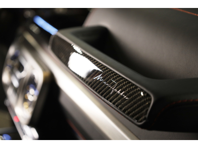 Mercedes-Benz G 63 AMG V8 Bi-Turbo - Obsidian Black Metallic