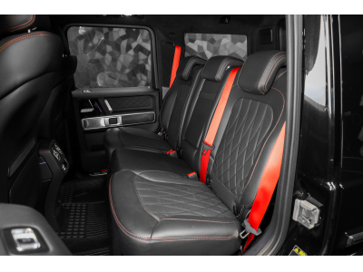 Mercedes-Benz G 63 AMG V8 Bi-Turbo - Obsidian Black Metallic