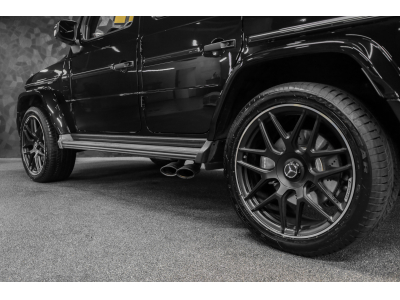 Mercedes-Benz G 63 AMG V8 Bi-Turbo - Obsidian Black Metallic