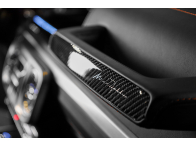 Mercedes-Benz G 63 AMG V8 Bi-Turbo - Obsidian Black Metallic
