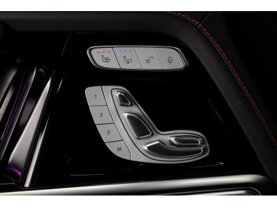 Mercedes-Benz G 63 AMG V8 Bi-Turbo - Obsidian Black Metallic