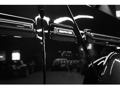 Mercedes-Benz G 63 AMG V8 Bi-Turbo - Obsidian Black Metallic