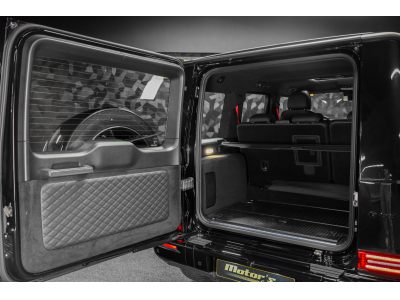 Mercedes-Benz G 63 AMG V8 Bi-Turbo - Obsidian Black Metallic
