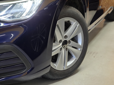 Volkswagen Golf VIII 1.0TSI 110CV LIFE