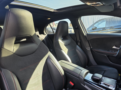 Mercedes-Benz A 180 D AMG LINE NEW MODEL PANO CUIR NAVI