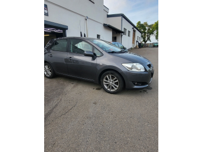 Toyota Auris Nde150