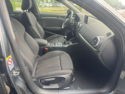 Audi A3 AUDI A3 30 TDI SPORT XENON NAVI BLUETOOTH LED