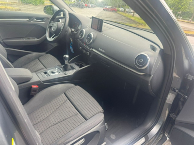 Audi A3 AUDI A3 30 TDI SPORT XENON NAVI BLUETOOTH LED
