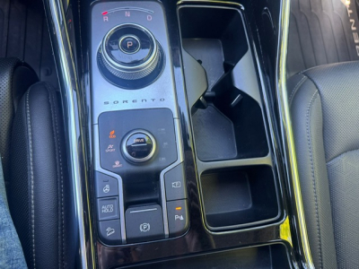 Kia Sorento Kia Sorento Platinum 4WD LED ACC BOSE NAVI