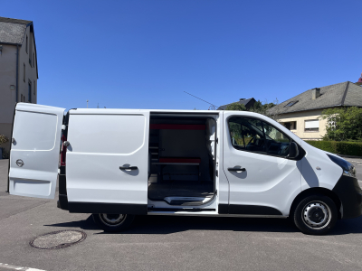Opel Vivaro 1.6cdti 95cv L1H1 Euro6 Clim Camera PDC Armoires Wurth